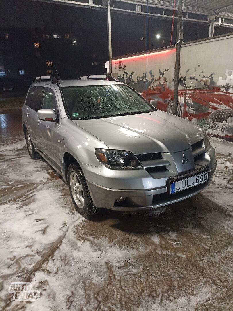 Mitsubishi Outlander 2004 m Visureigis / Krosoveris