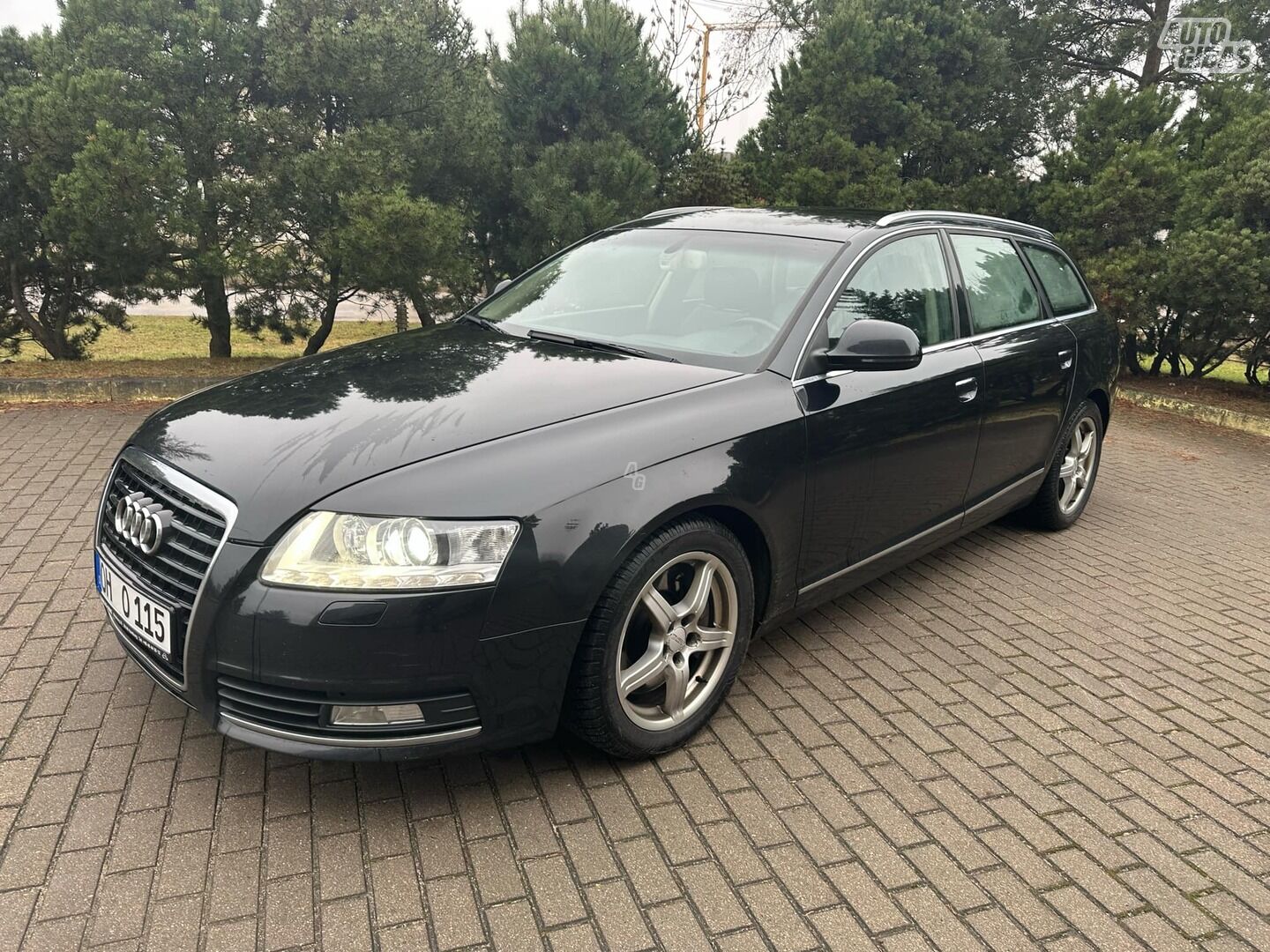 Audi A6 2010 г Универсал