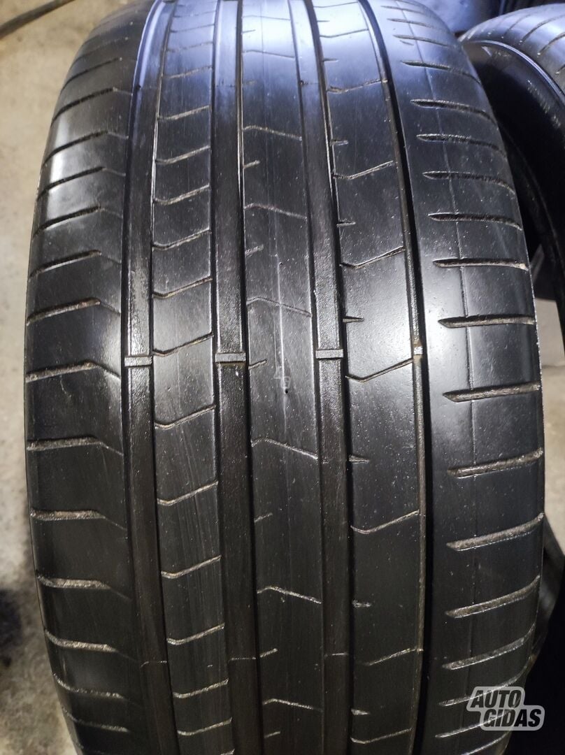 Pirelli R21 vasarinės padangos lengviesiems