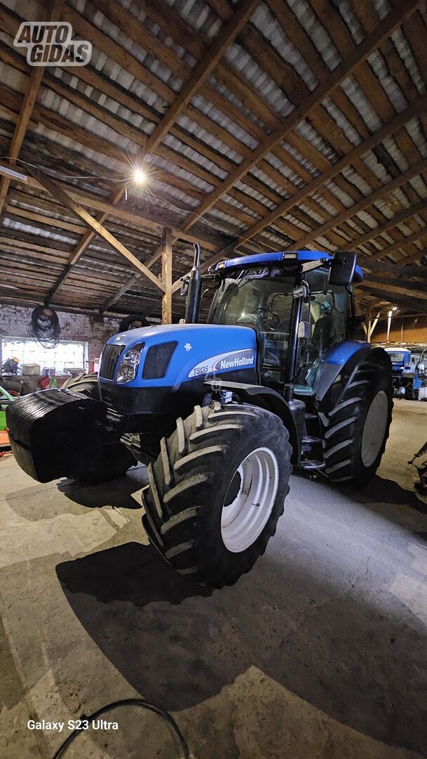 New Holland TS 135 A 2006 г Трактор