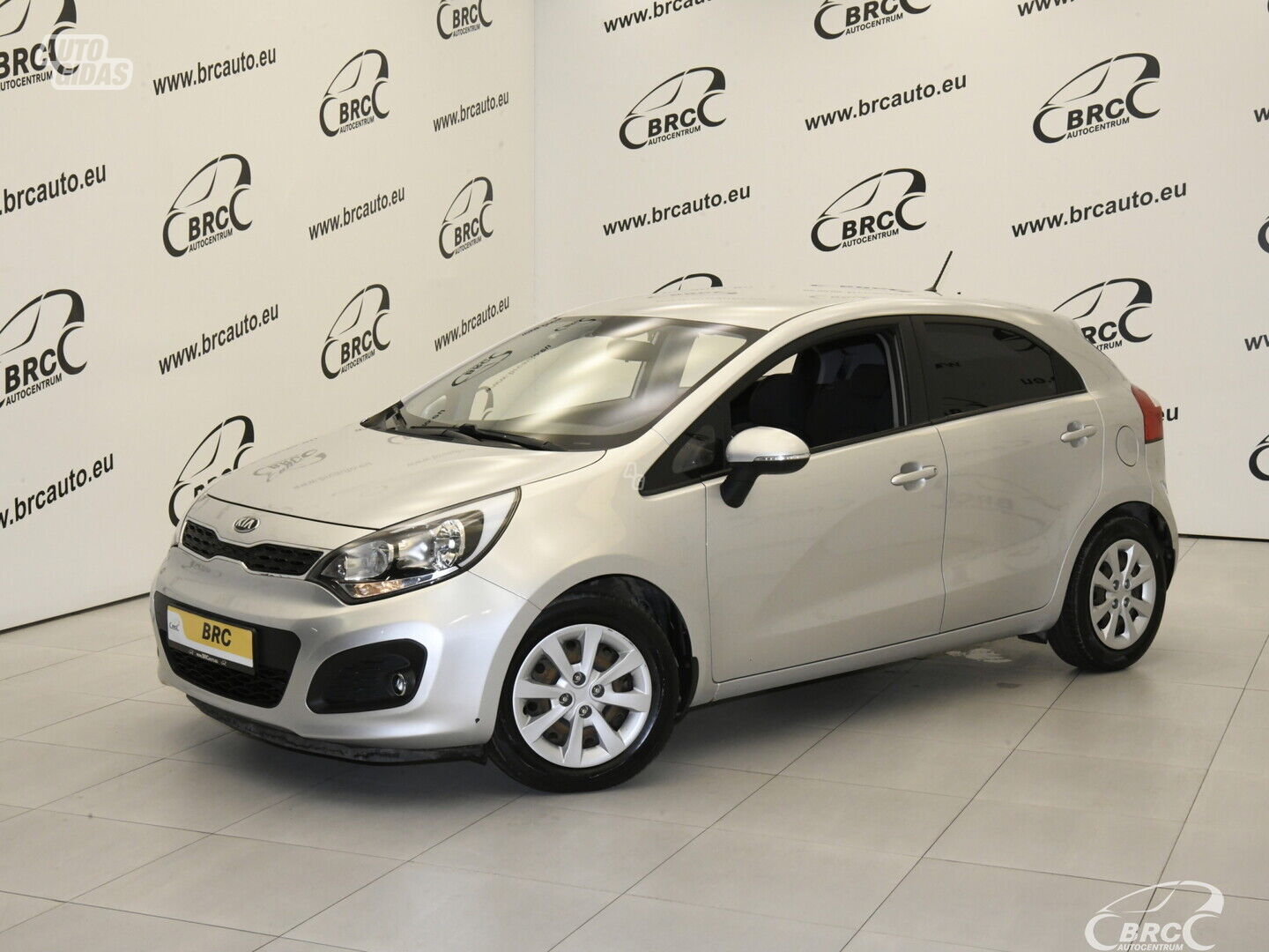 Kia Rio 1.1 CRDi 2014 y