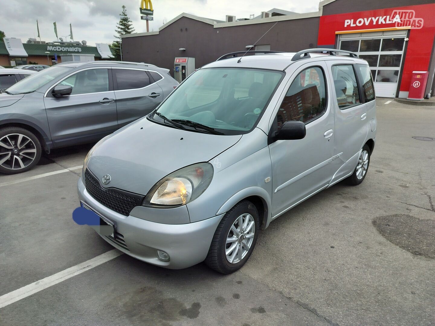 Toyota Yaris Verso 2001 m Vienatūris