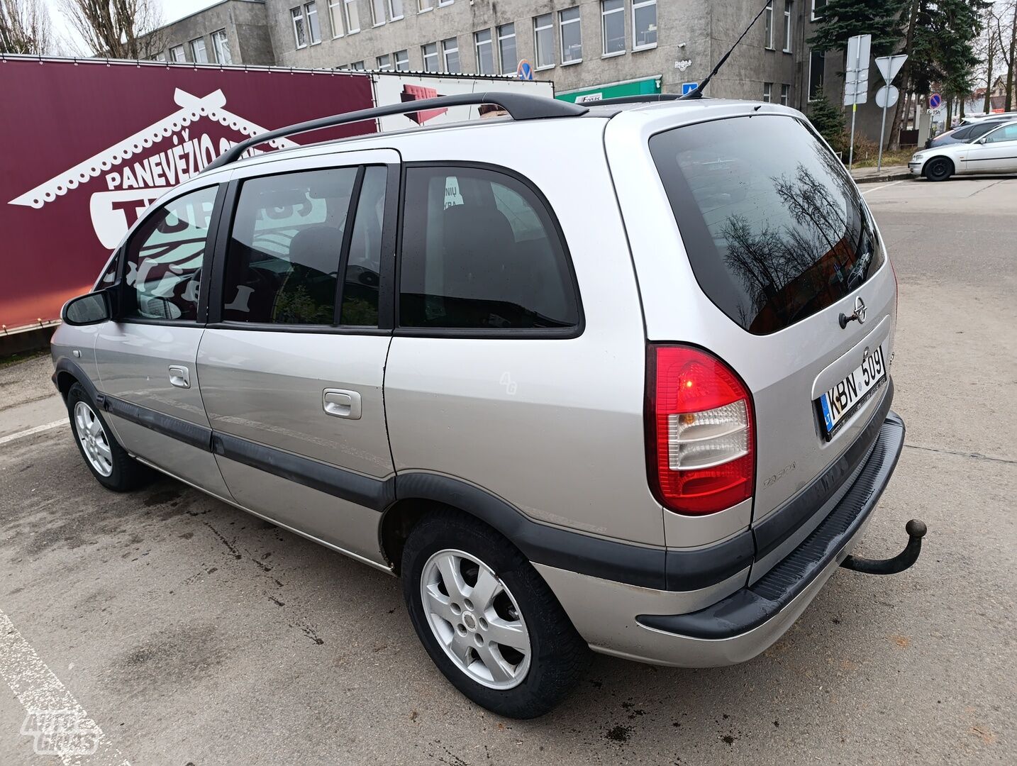 Opel Zafira 2003 m Vienatūris