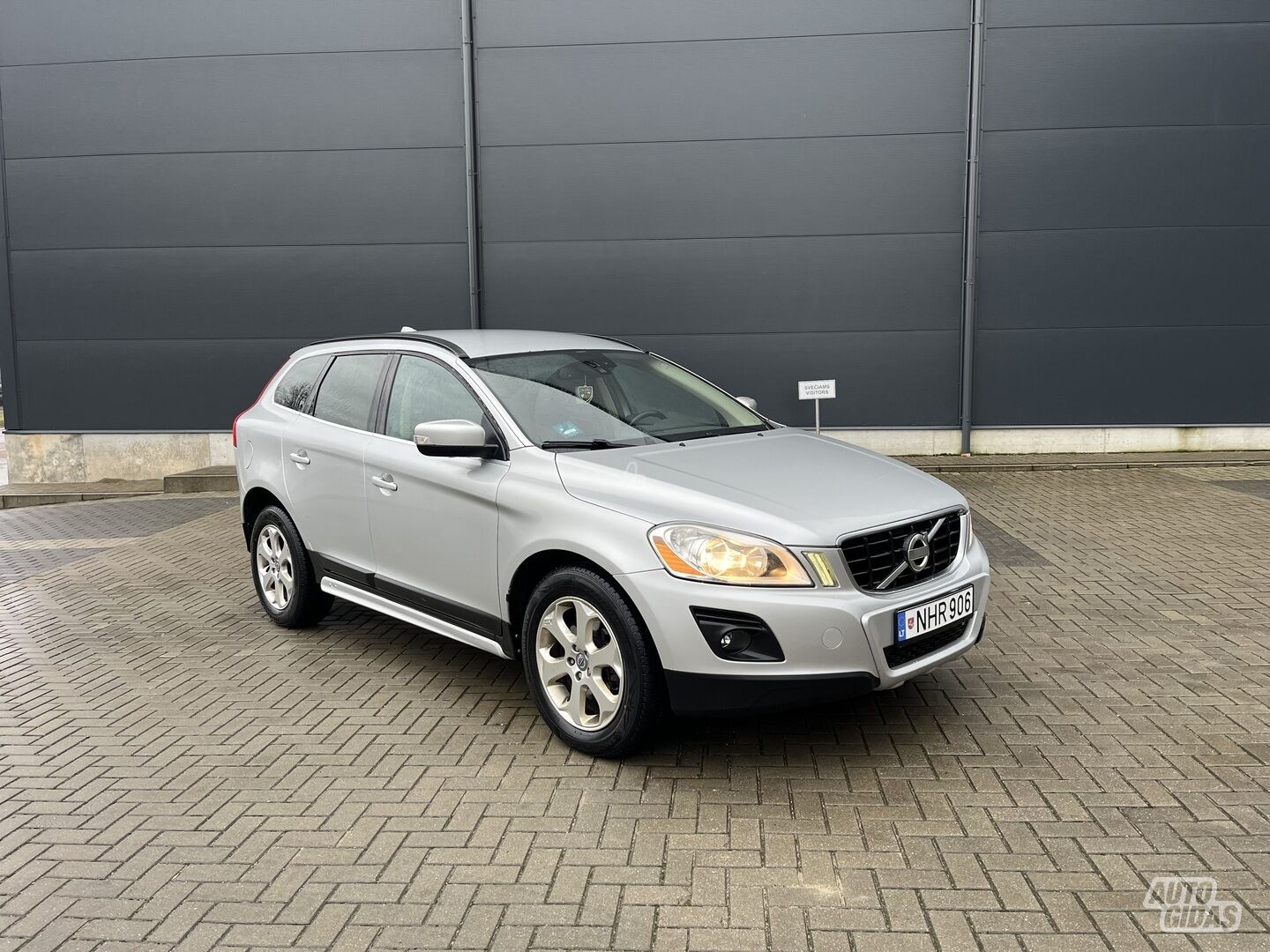 Volvo XC60 2009 г Внедорожник / Кроссовер