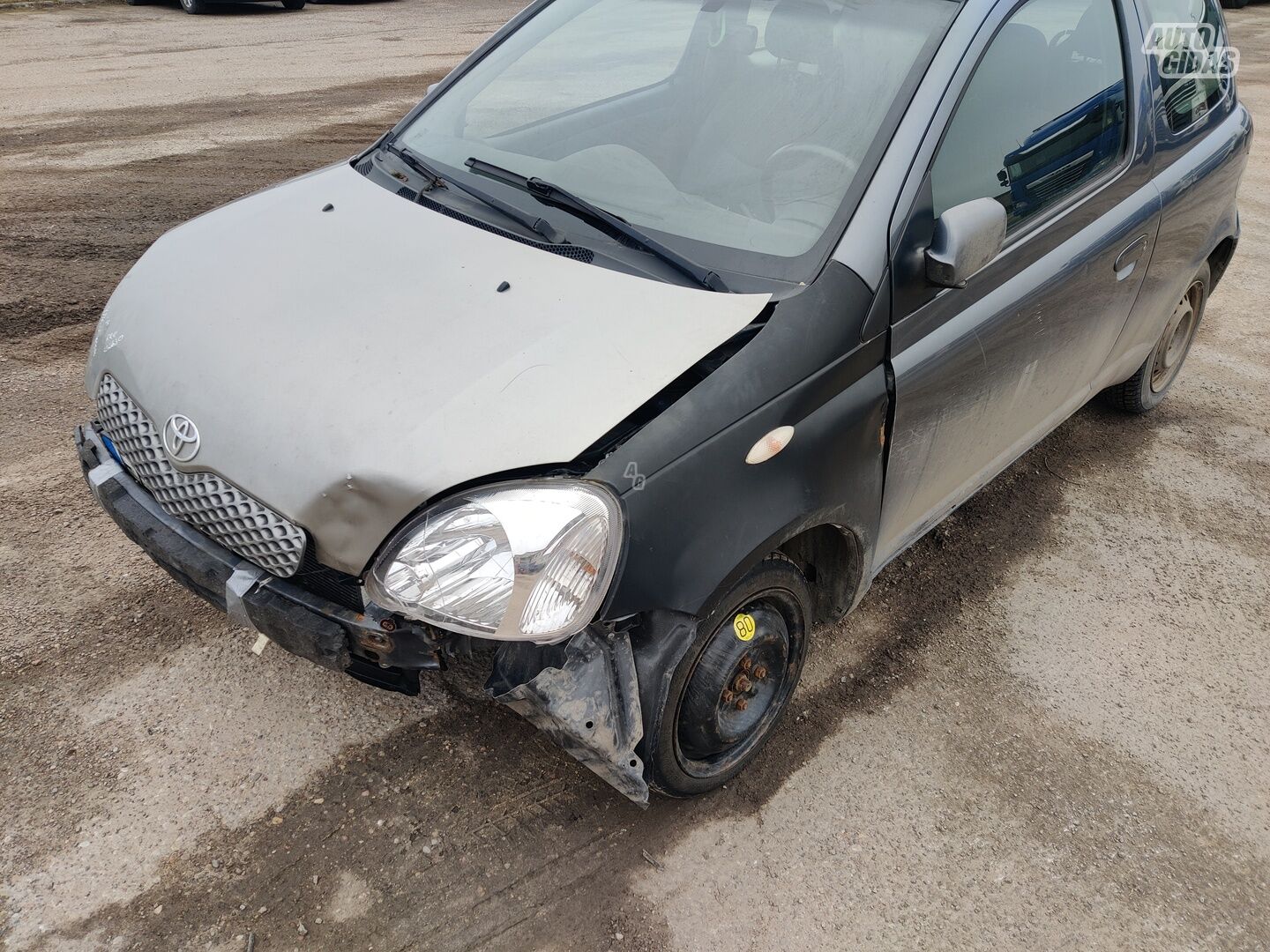 Toyota Yaris 2004 г запчясти