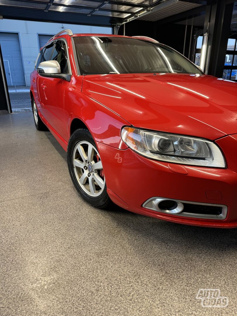 Volvo V70 2007 y Wagon