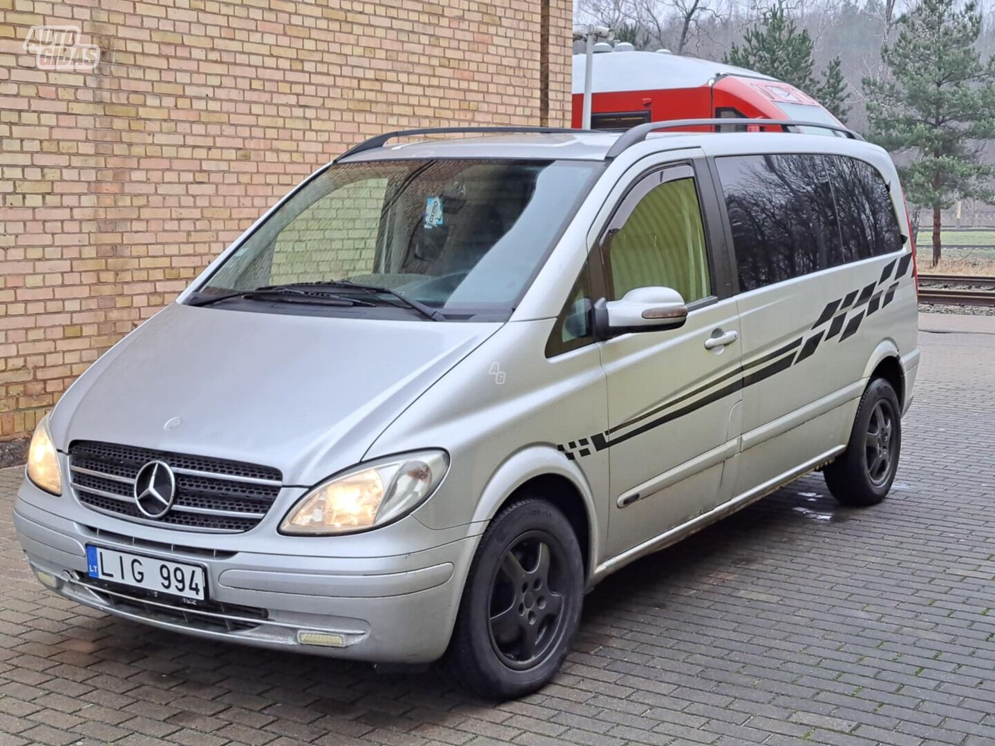 Mercedes-Benz Viano 2004 y Minibus