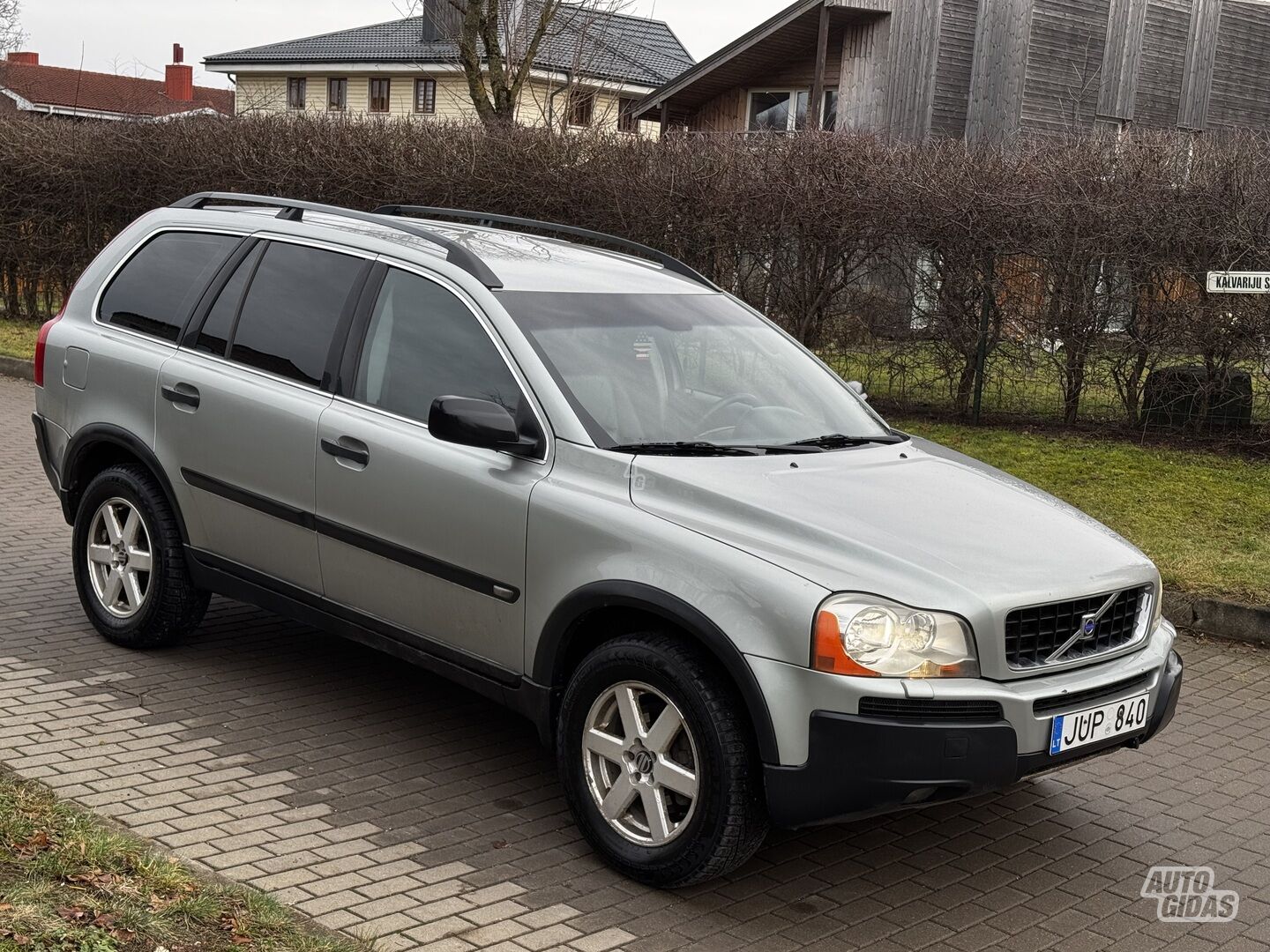 Volvo XC90 2005 y Off-road / Crossover