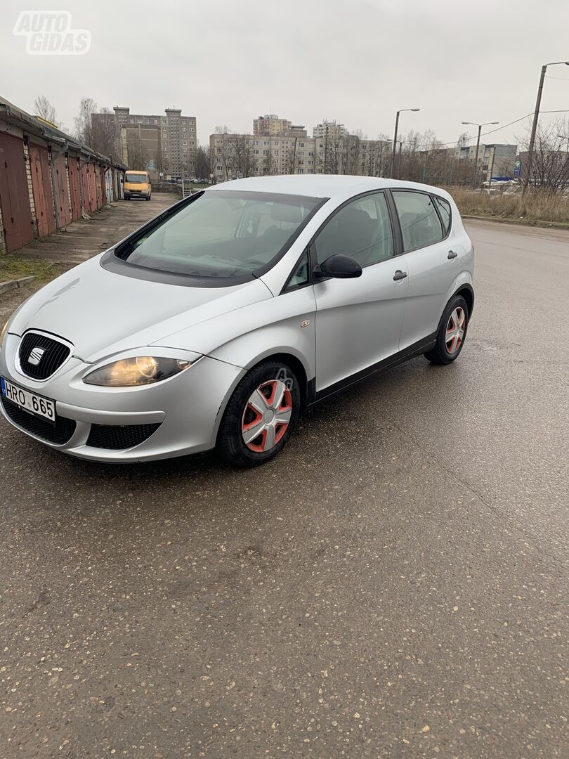 Seat Altea 2005 г Минивэн