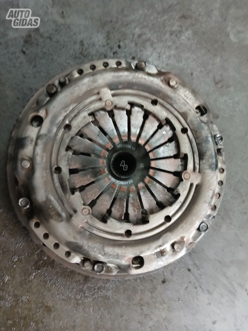 Sankabos komplektas, 323063410, Toyota Avensis 2004 г