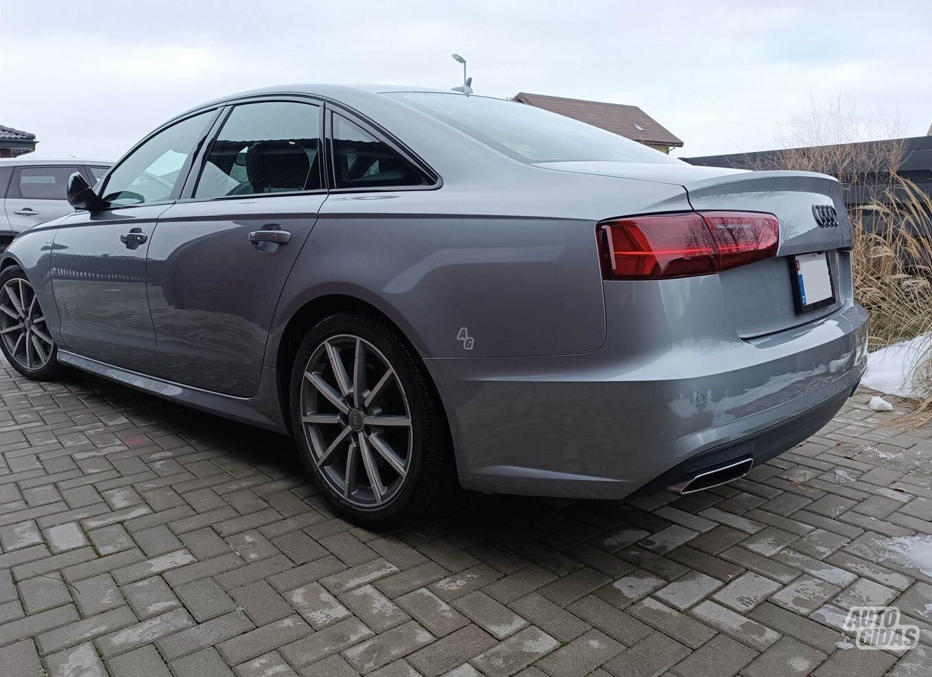 Audi A6 2018 y Sedan