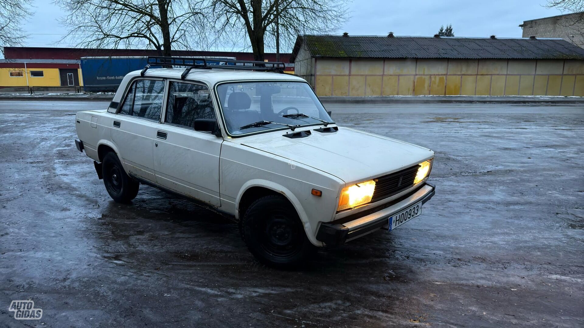 Lada 2105 1990 m Sedanas