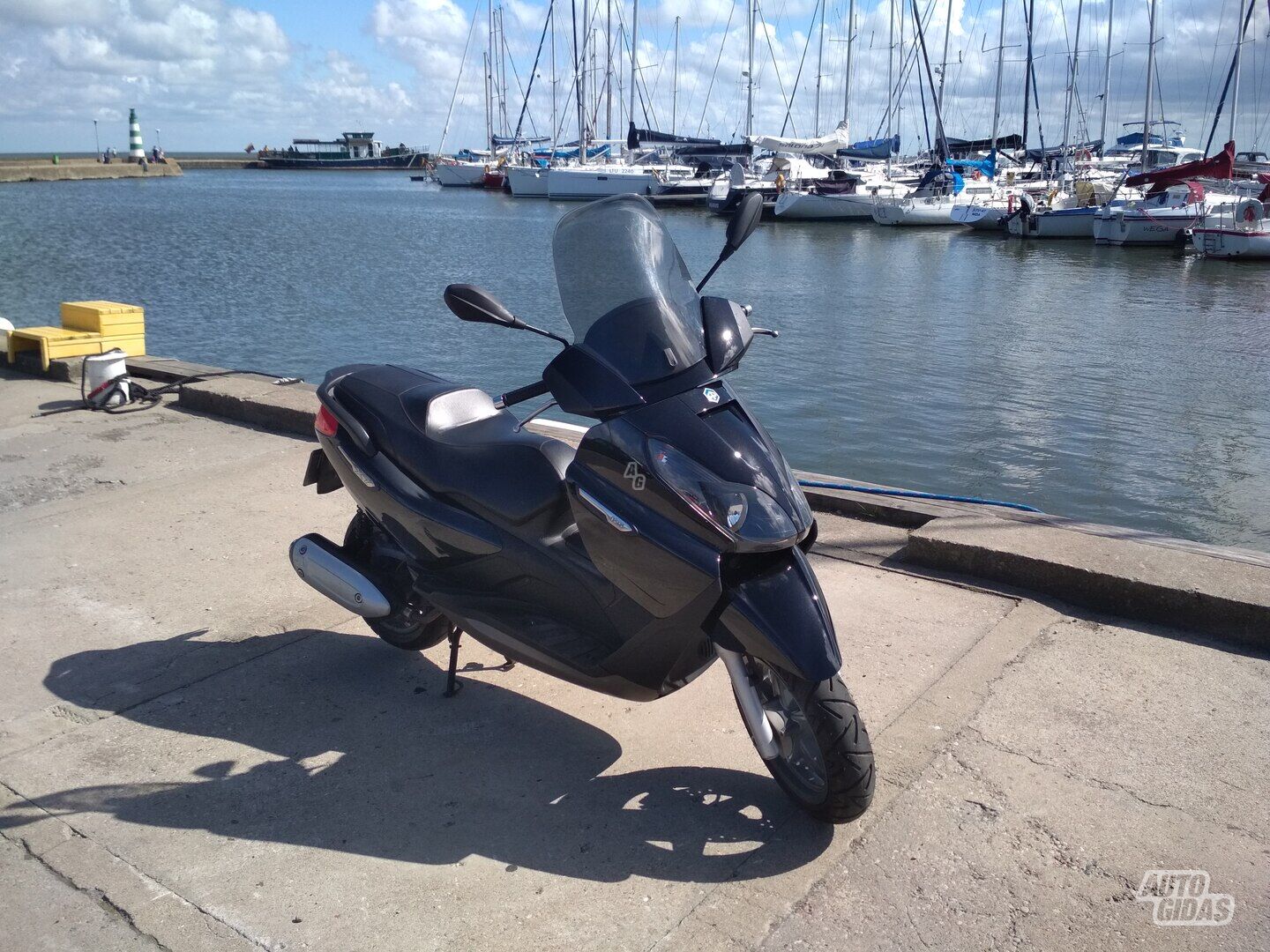 Piaggio X7 2009 y Scooter / moped