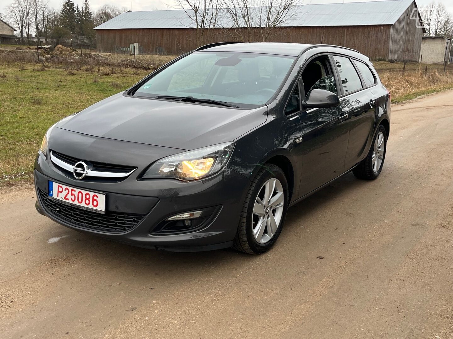 Opel Astra 2015 г Универсал