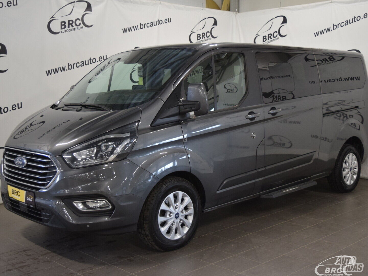 Ford Tourneo Custom 2019 г Микроавтобус