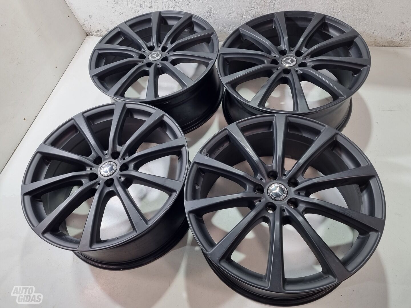 Mercedes-Benz R21, GLE, GLS  GLE 300 light alloy R21 rims