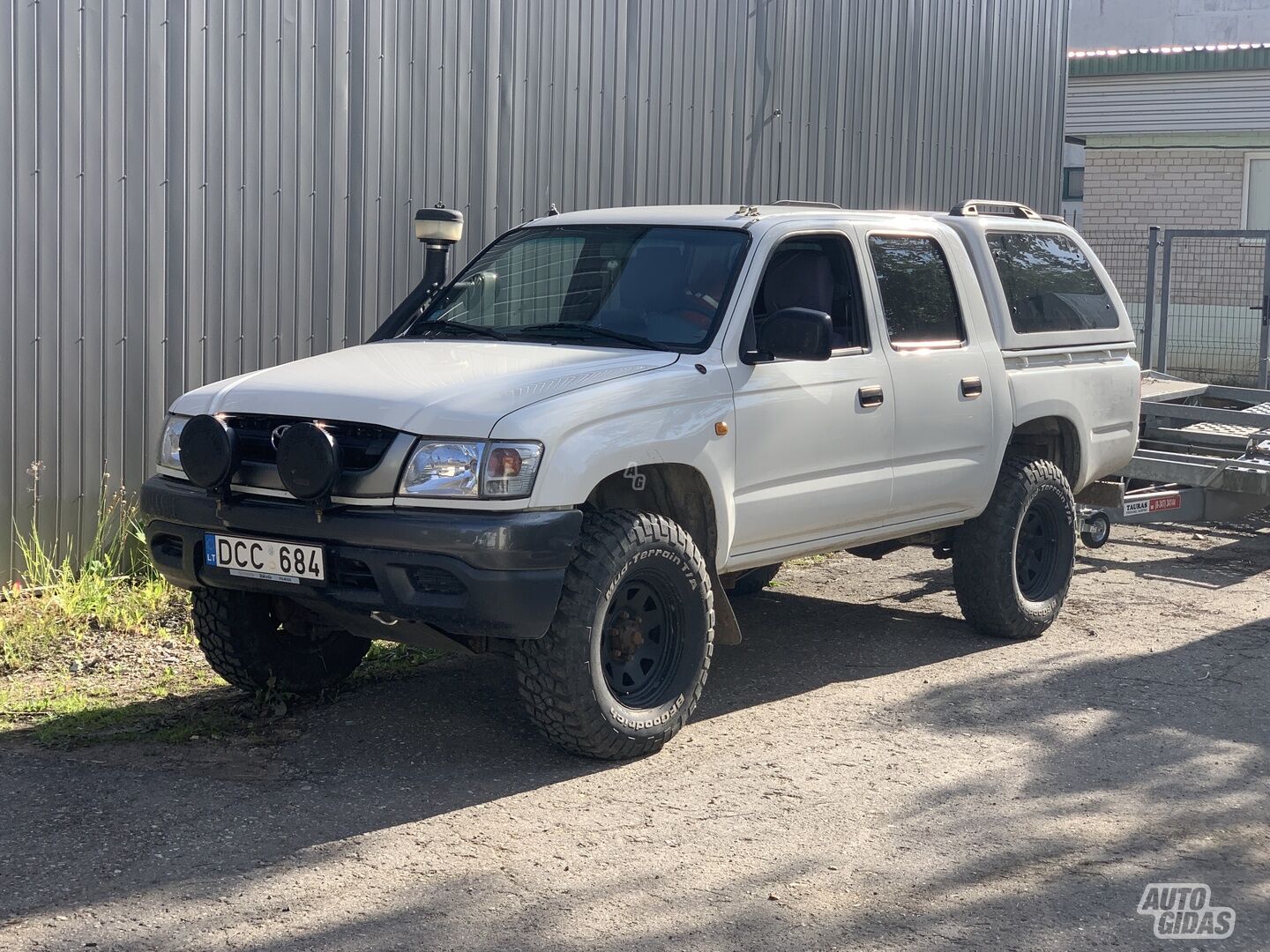 Toyota Hilux 2004 г Пикап