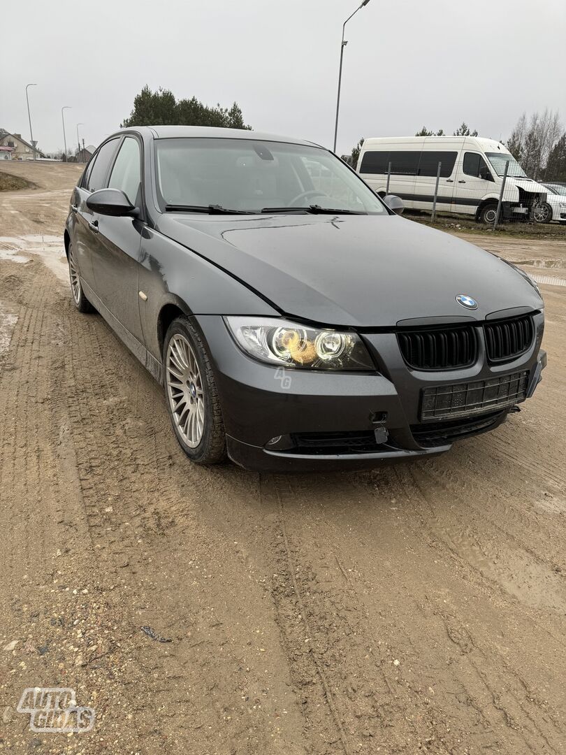 Bmw 320 2007 m dalys