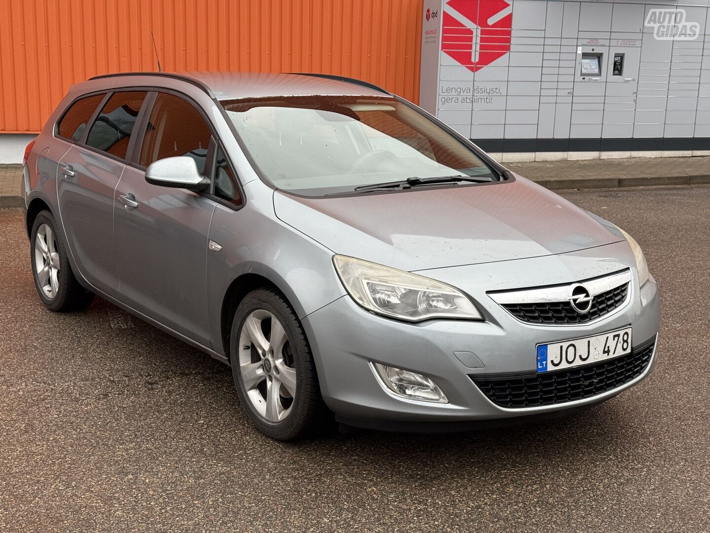 Opel Astra 2011 г Хэтчбек