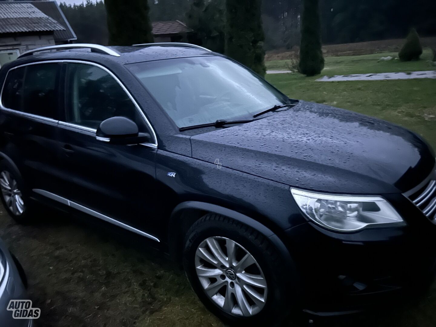 Volkswagen Tiguan 2009 y Off-road / Crossover