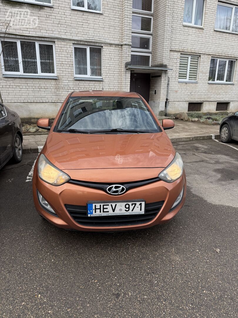 Hyundai i20 CRDi 2014 y