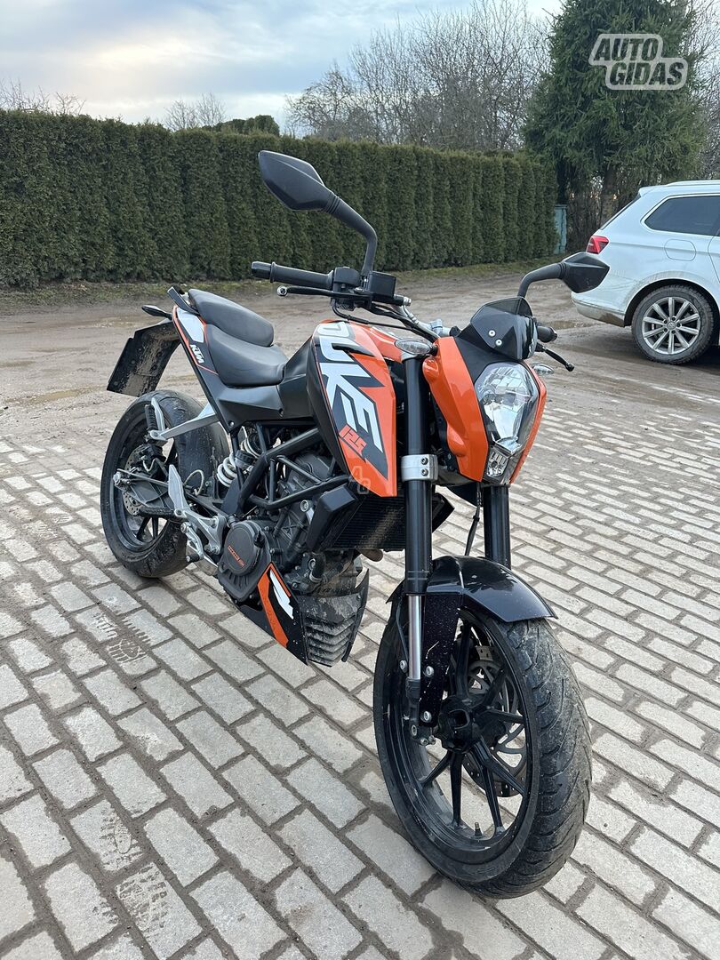 KTM Duke 2011 y Sport / Superbike motorcycle