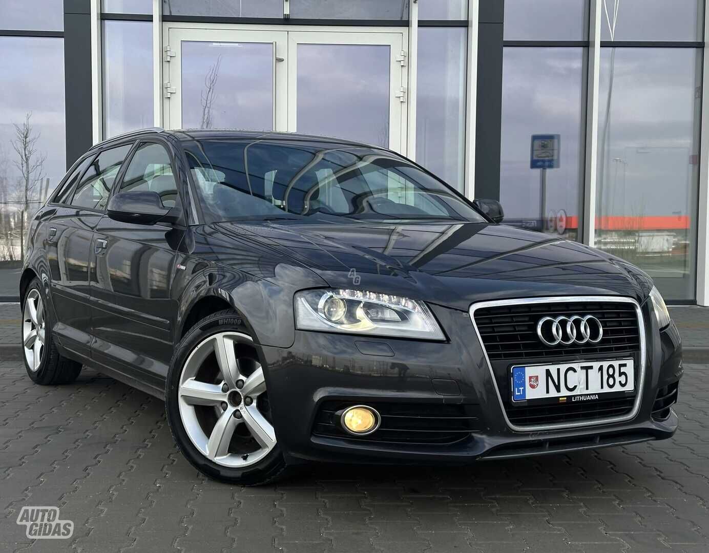 Audi A3 2011 y Hatchback