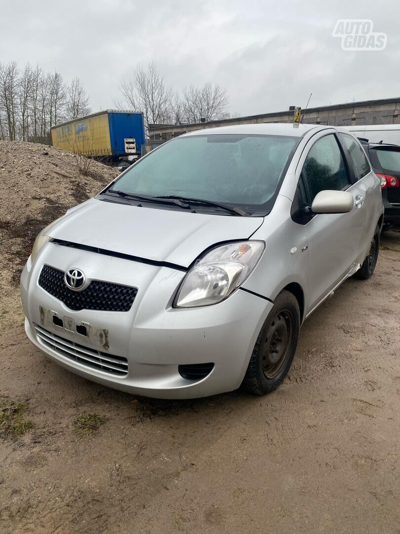 Toyota Yaris 2007 m dalys