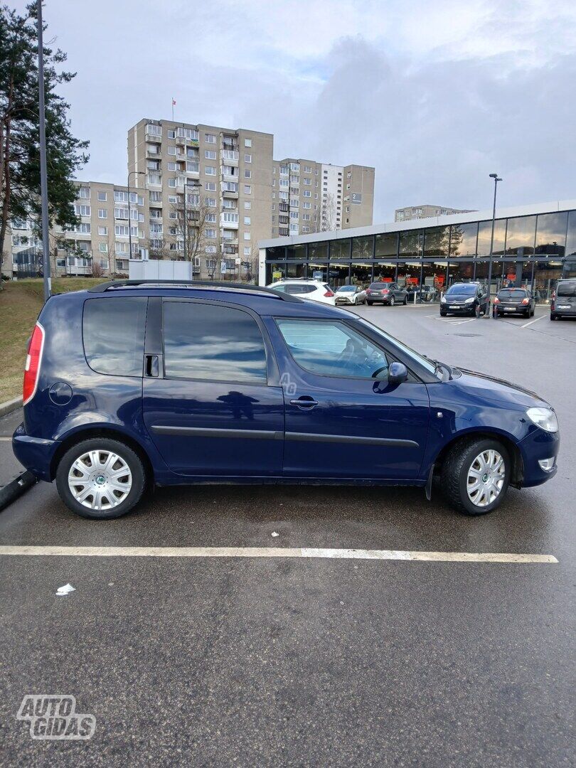 Skoda Roomster Tdi 2011 y