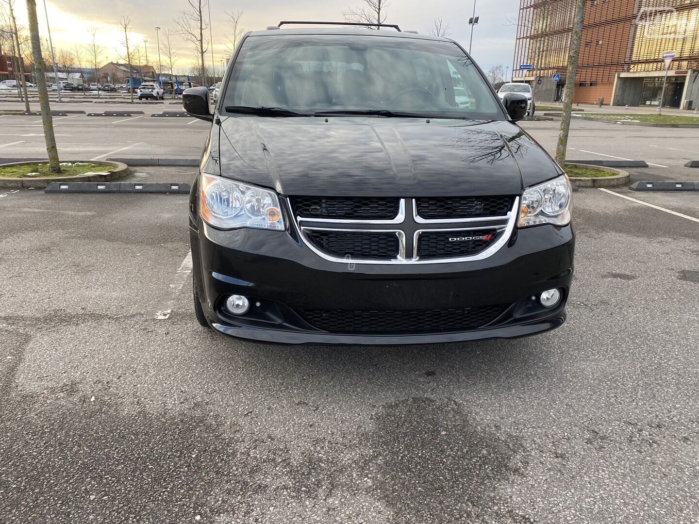 Dodge Grand Caravan 2018 г Минивэн