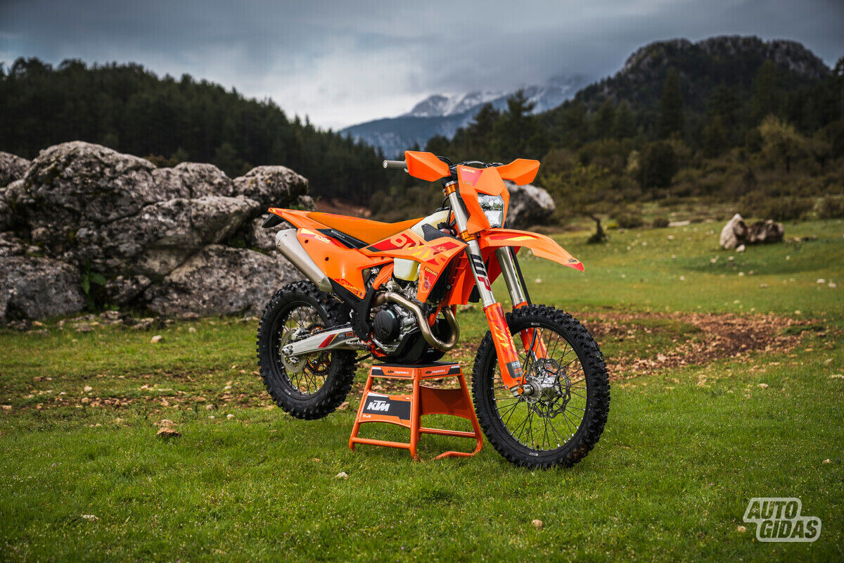 KTM EXC-F 2025 m Enduro motociklas