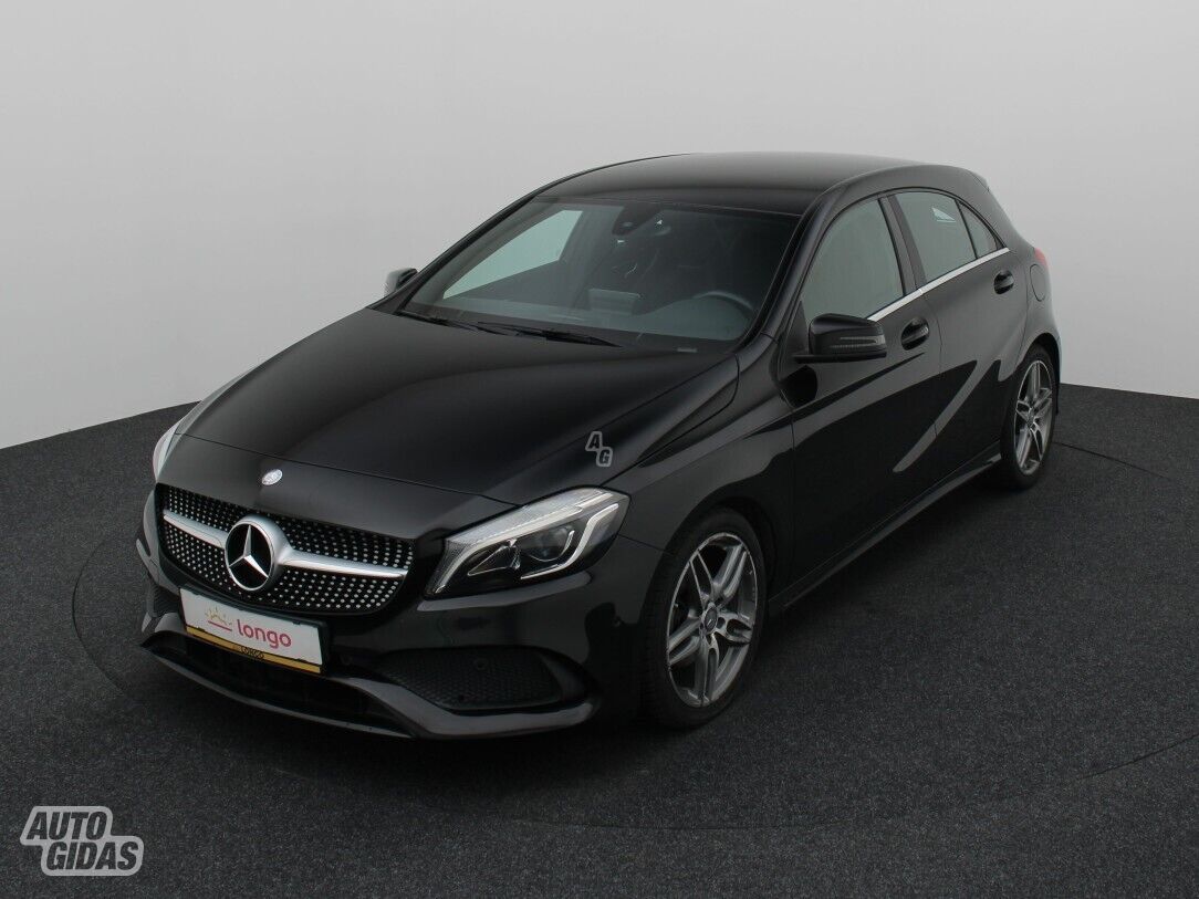 Mercedes-Benz A 180 2016 y Hatchback