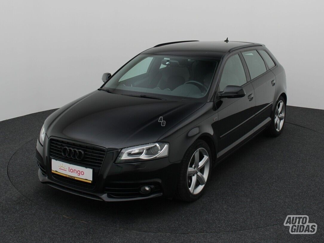 Audi A3 2011 г Хэтчбек