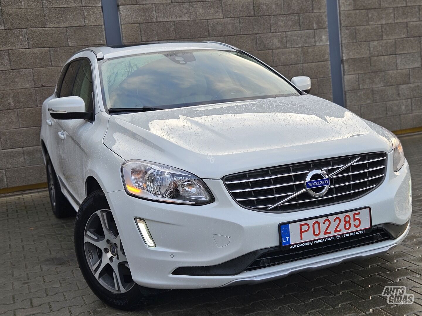 Volvo XC60 2015 г Внедорожник / Кроссовер