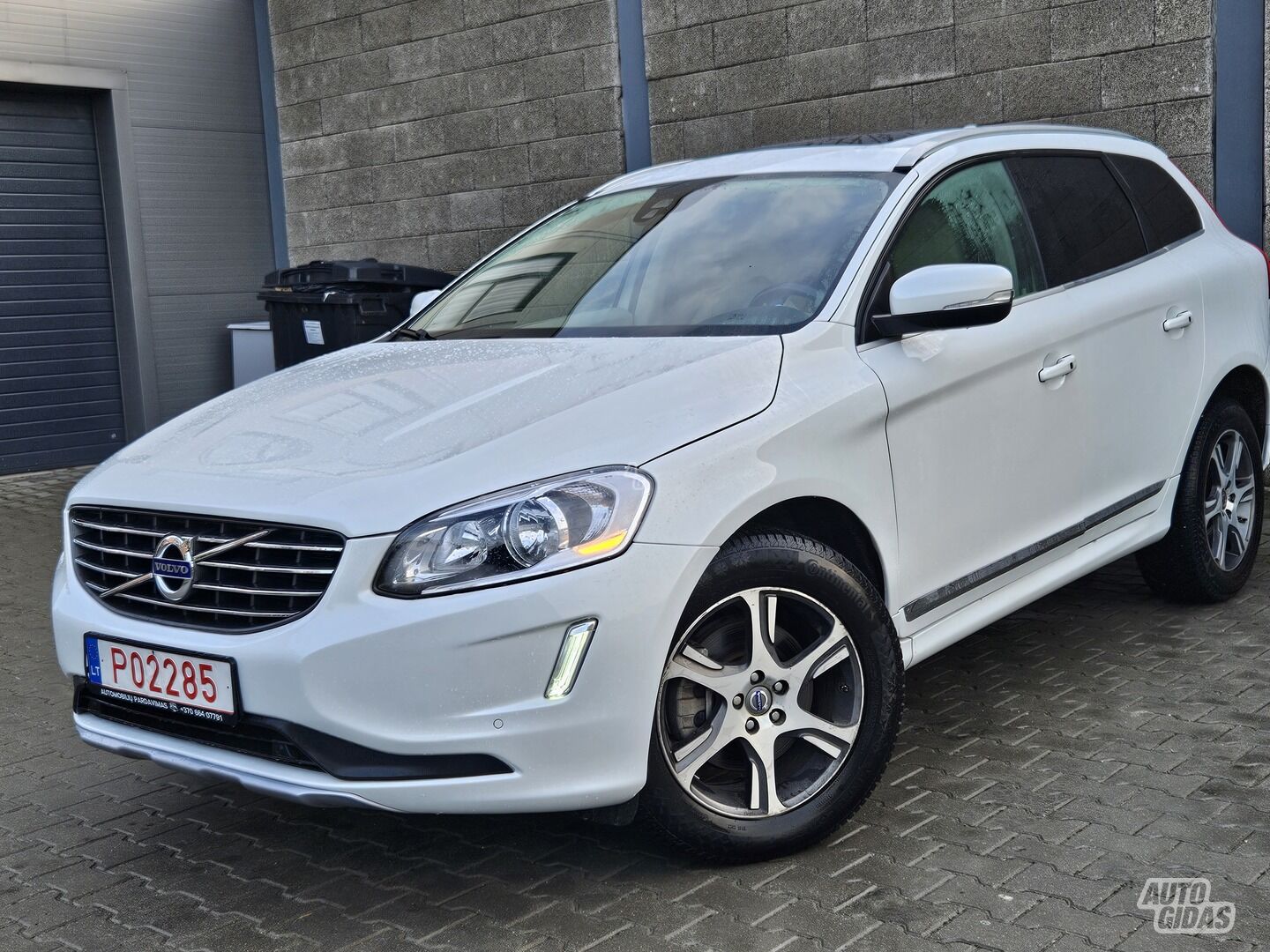 Volvo XC60 2015 m Visureigis / Krosoveris