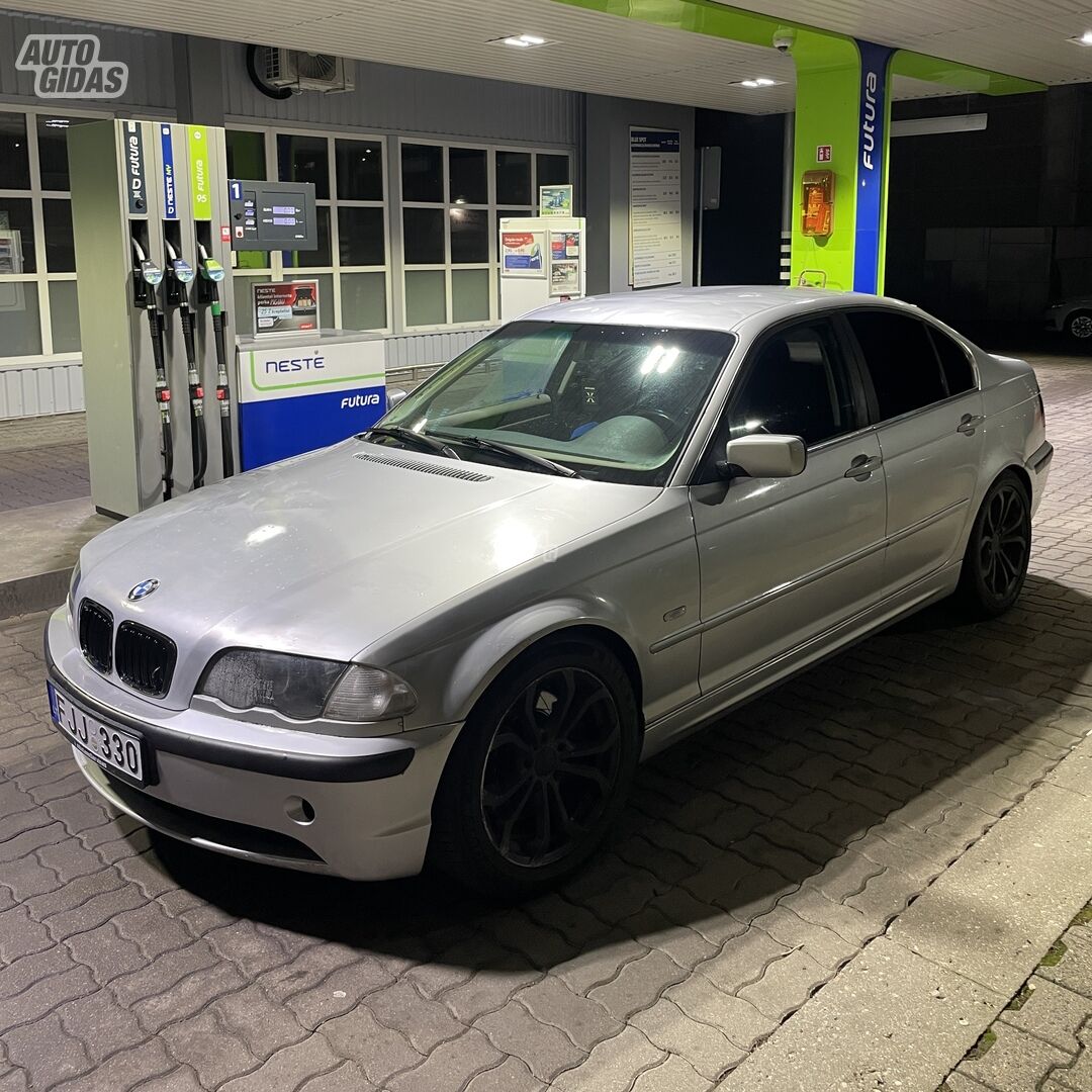 Bmw 330 2001 m Sedanas