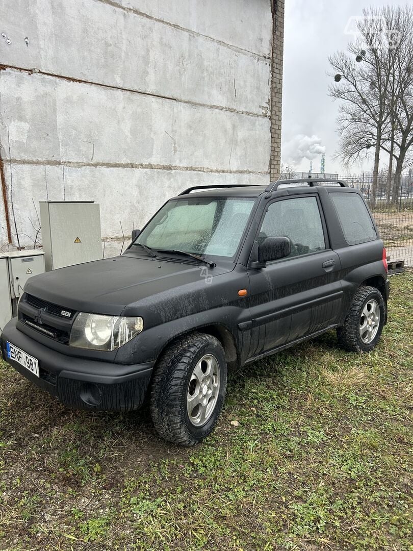 Mitsubishi Pajero Pinin 2001 y Off-road / Crossover