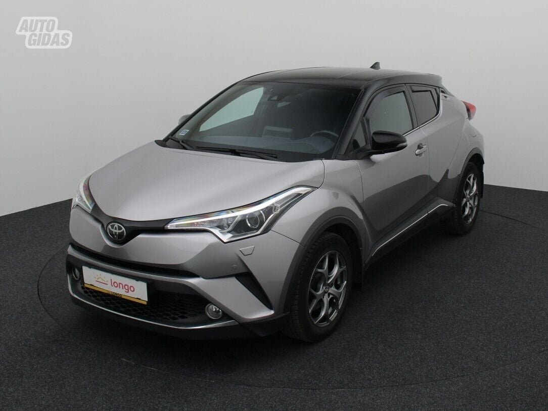 Toyota C-HR 2017 y Off-road / Crossover