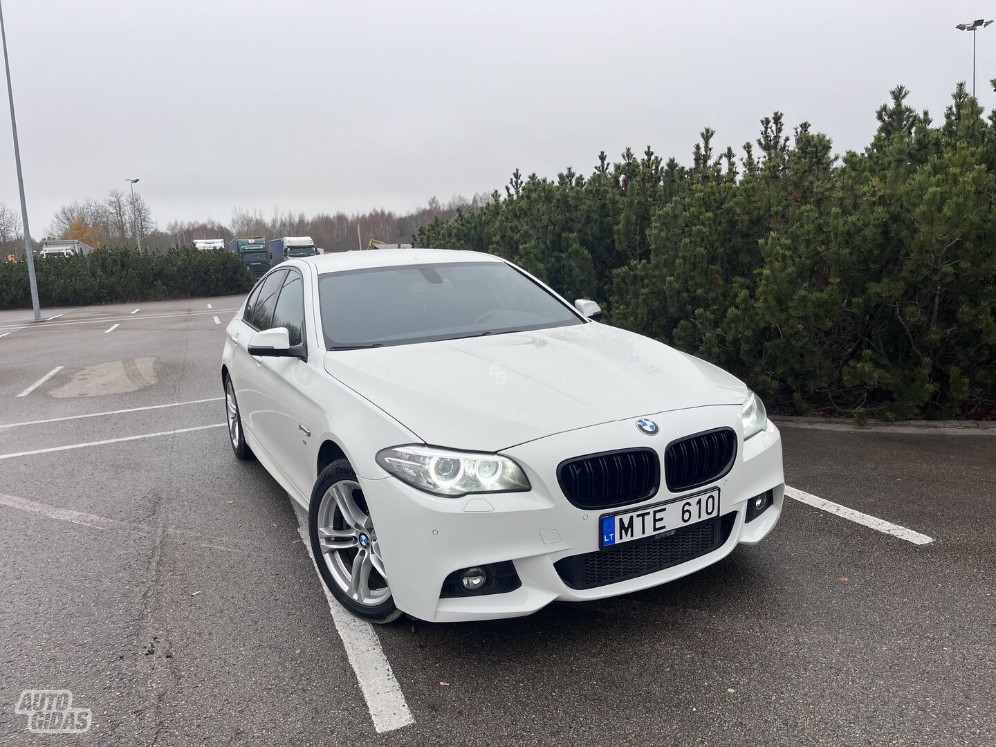 Bmw 520 2015 г Седан