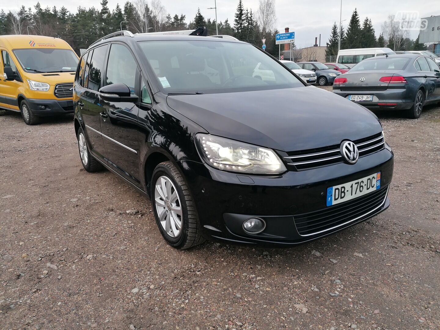 Volkswagen Touran 2013 г Минивэн