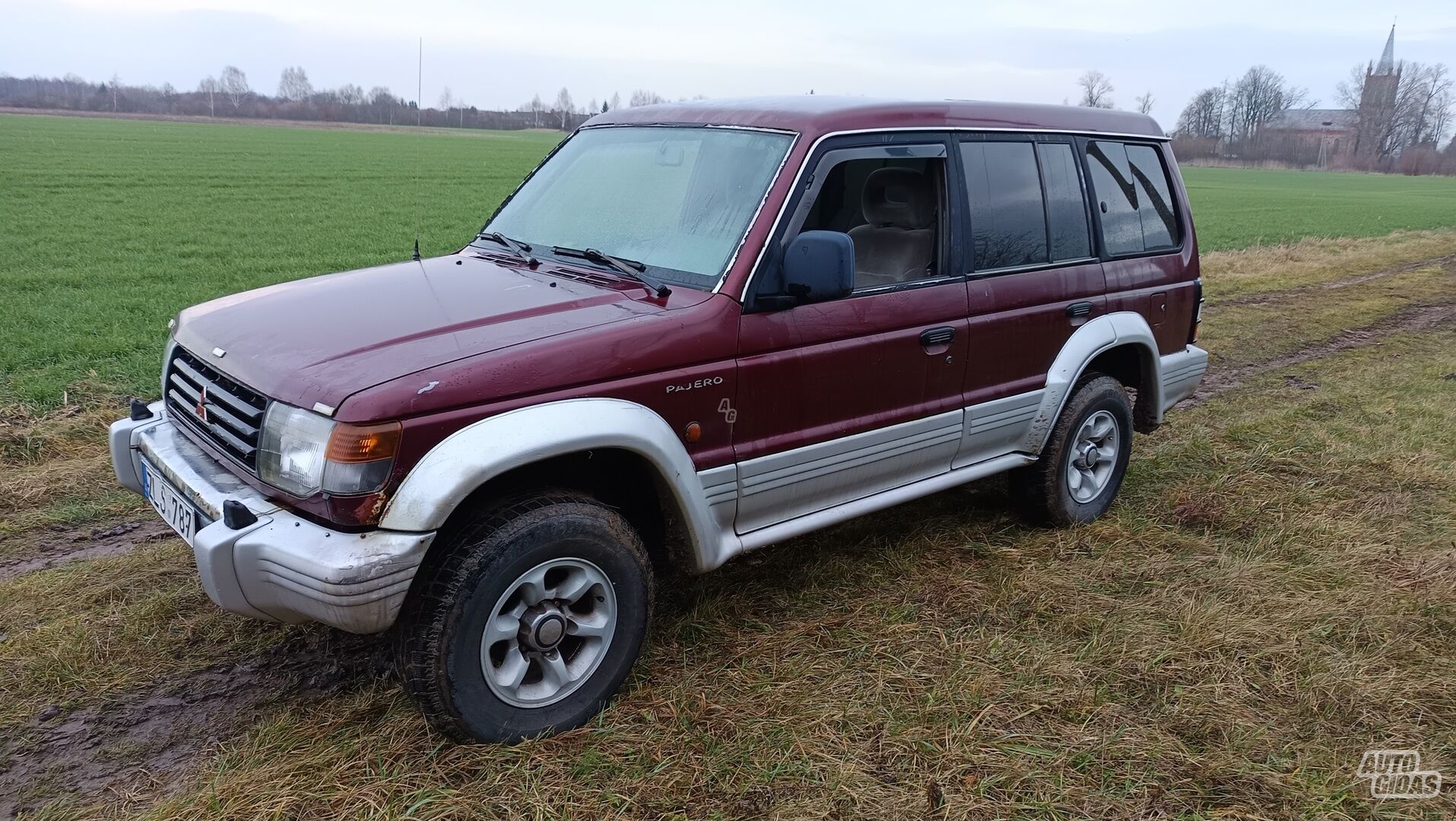 Mitsubishi Pajero 1993 m Visureigis / Krosoveris