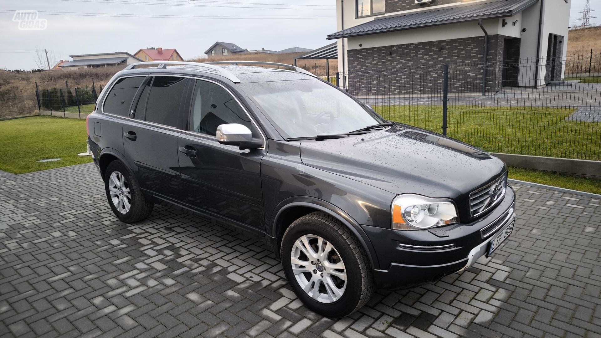 Volvo XC90 2013 y Off-road / Crossover