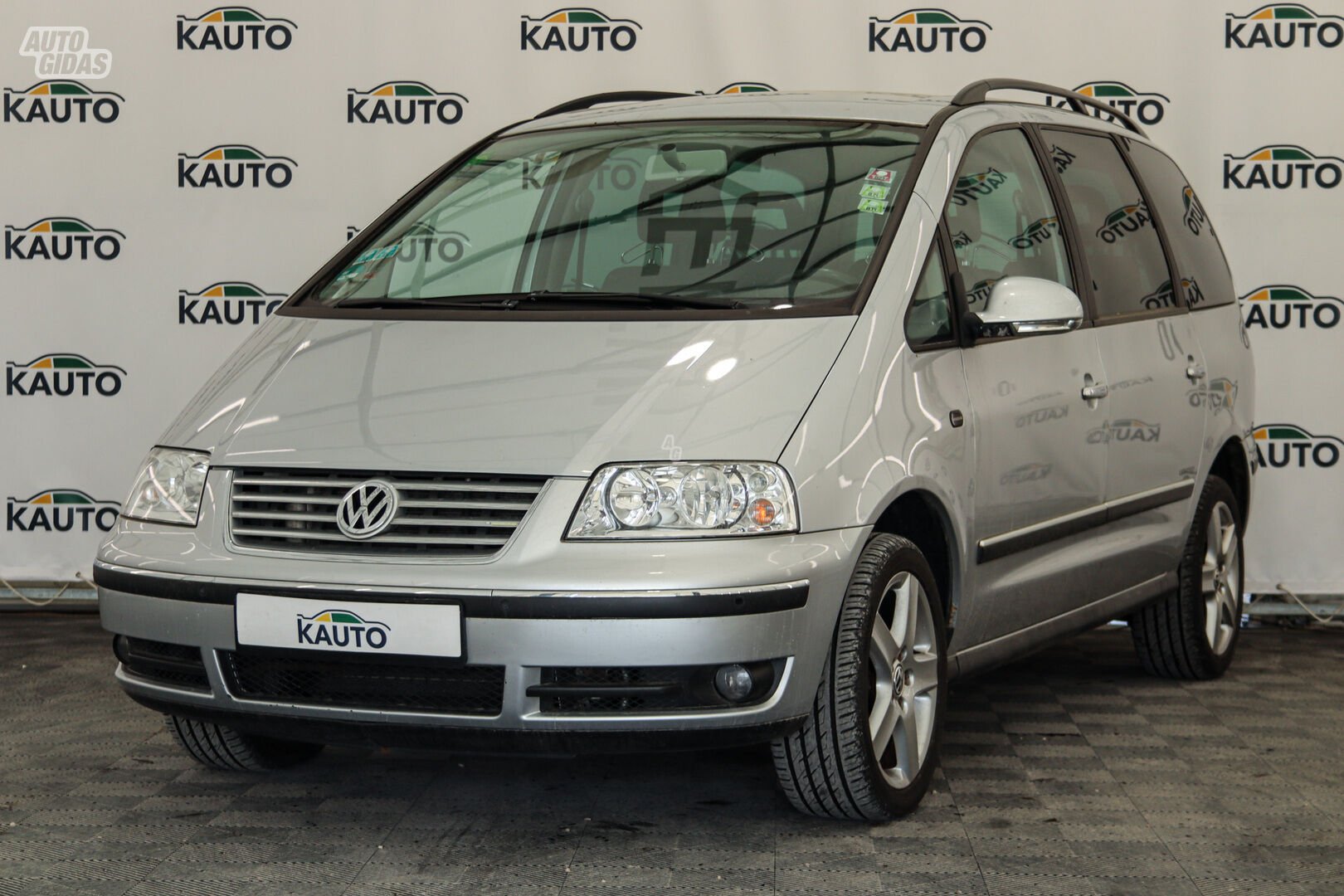 Volkswagen Sharan 2009 г Минивэн