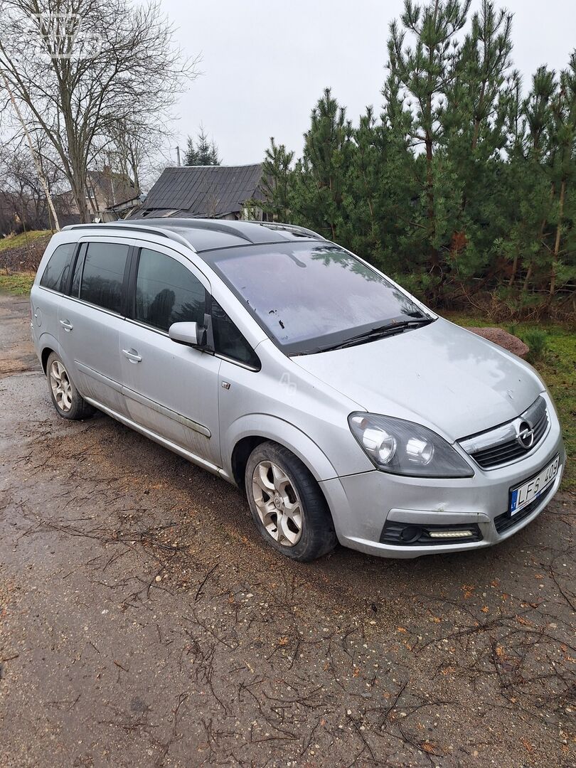 Opel Zafira 2006 г запчясти