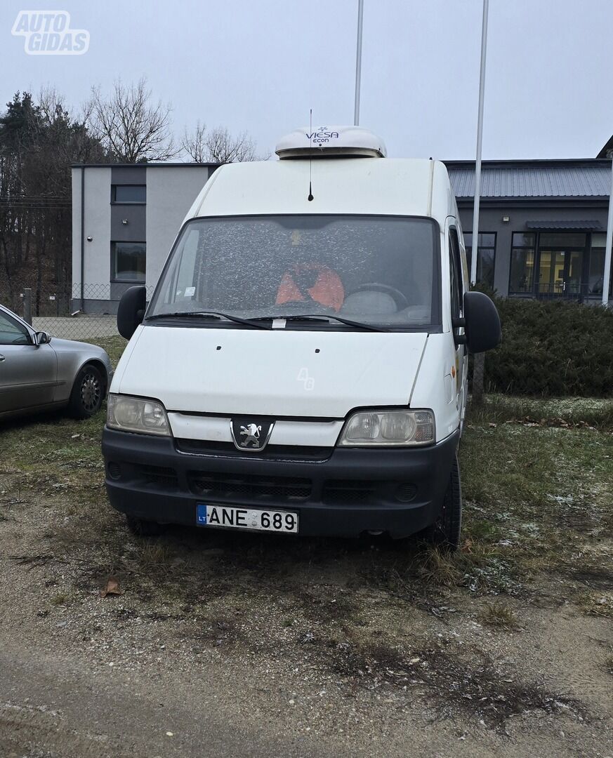 Peugeot Boxer 2005 y Heavy minibus