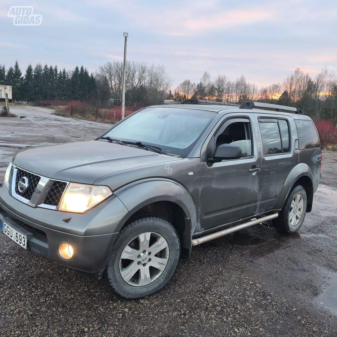 Nissan Pathfinder 2005 m Visureigis / Krosoveris