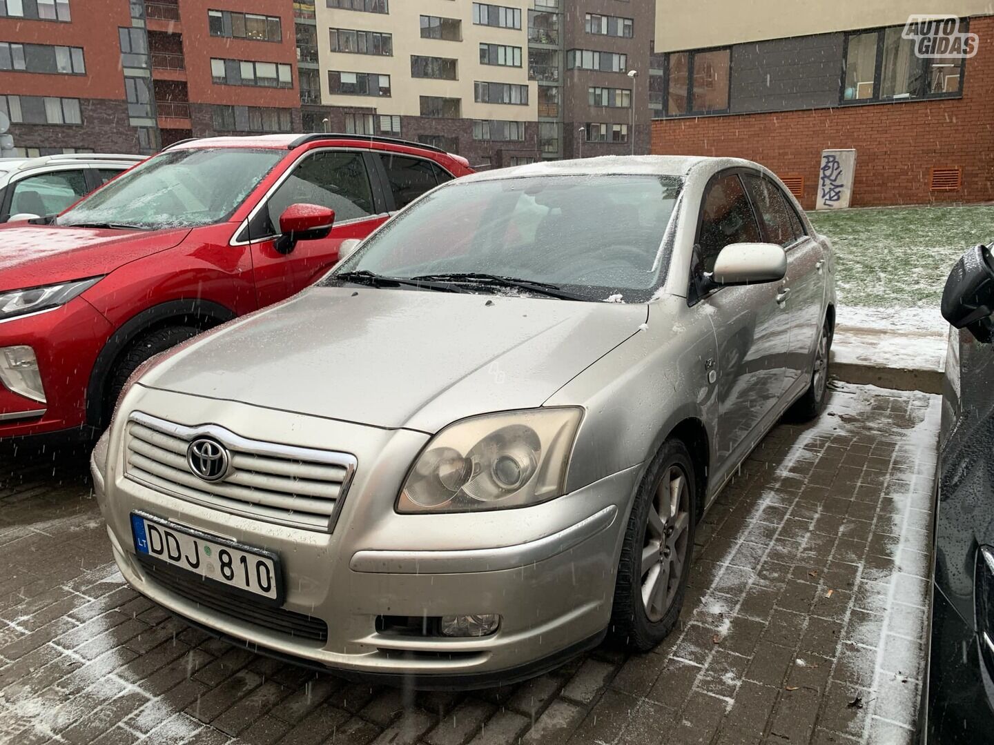 Toyota Avensis 2003 y Hatchback