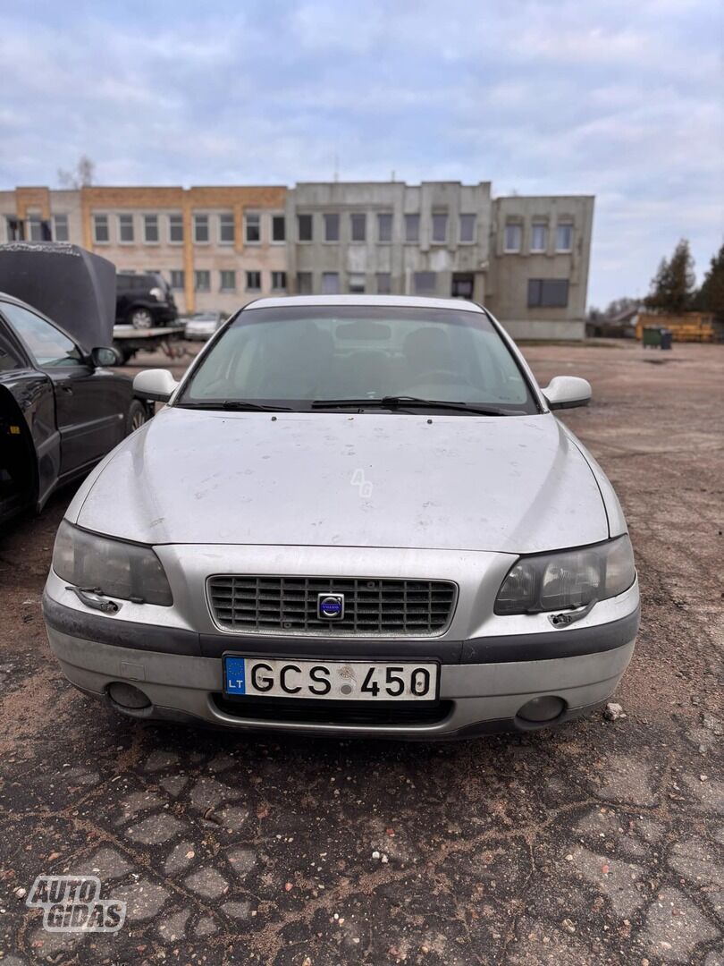 Volvo S60 2004 г запчясти