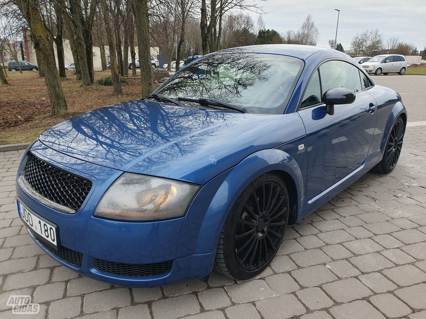 Audi TT 1999 m Coupe