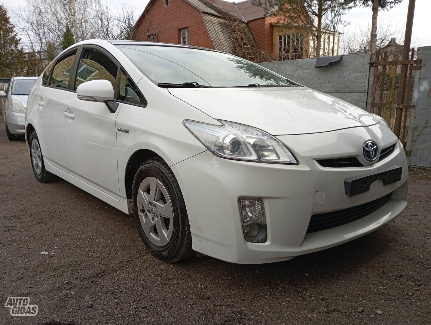 Toyota Prius 2010 y Hatchback